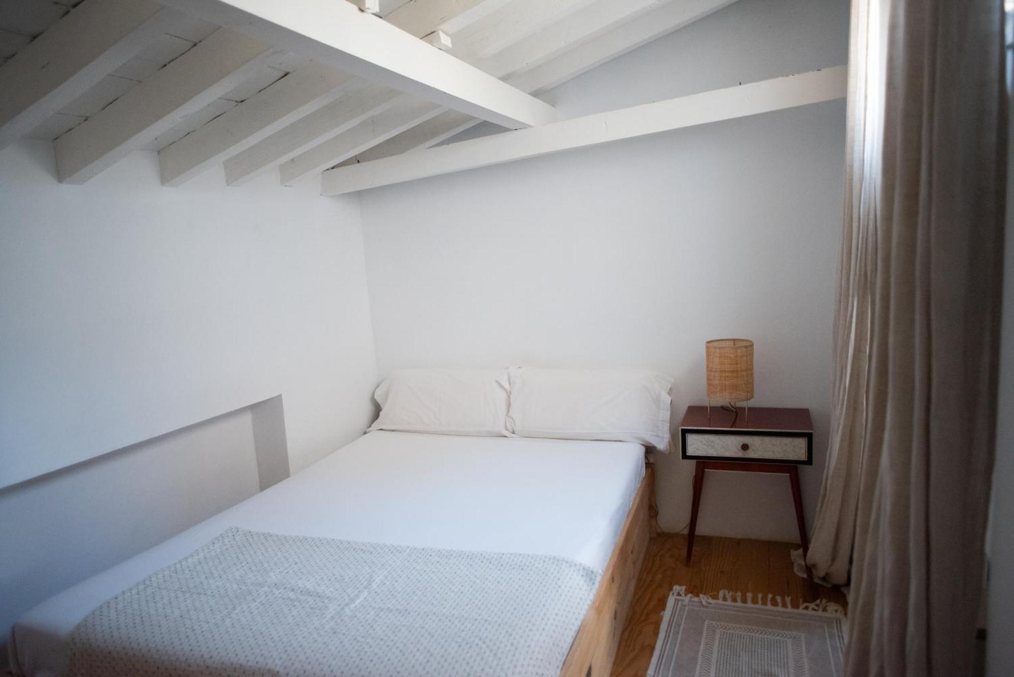 Cozy & Quiet Apartment In The Center Malaga Bagian luar foto