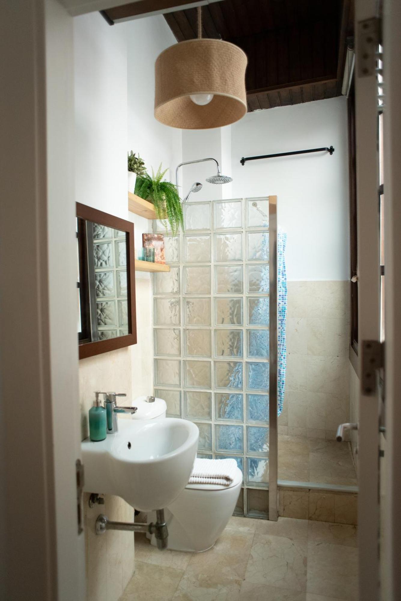Cozy & Quiet Apartment In The Center Malaga Bagian luar foto